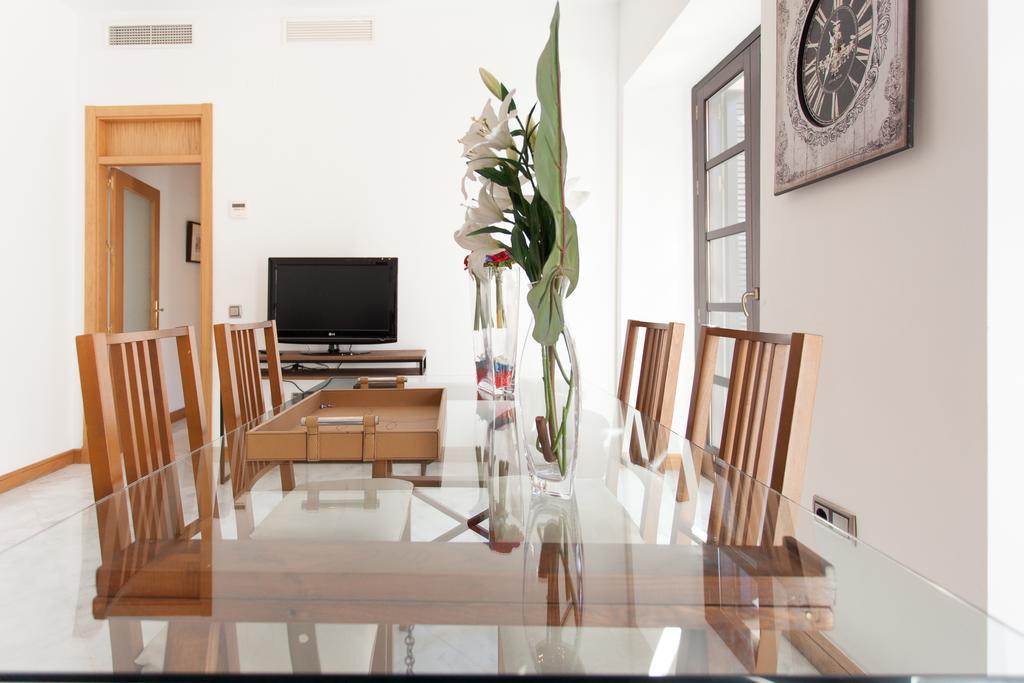 Holi-Rent Castilla Sevilla Exteriör bild