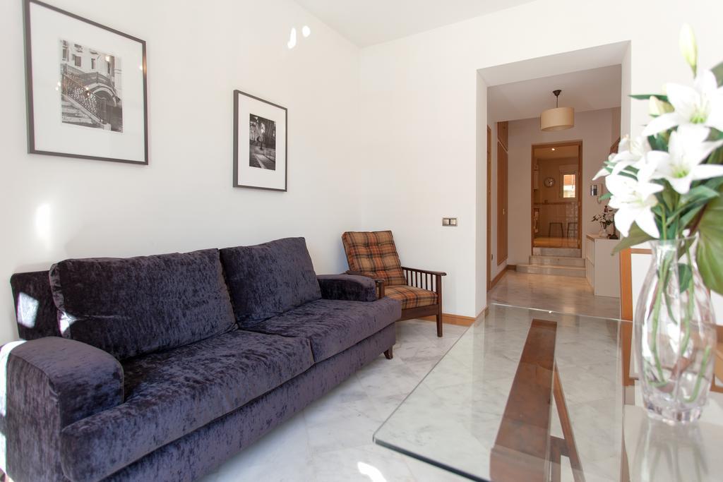 Holi-Rent Castilla Sevilla Exteriör bild