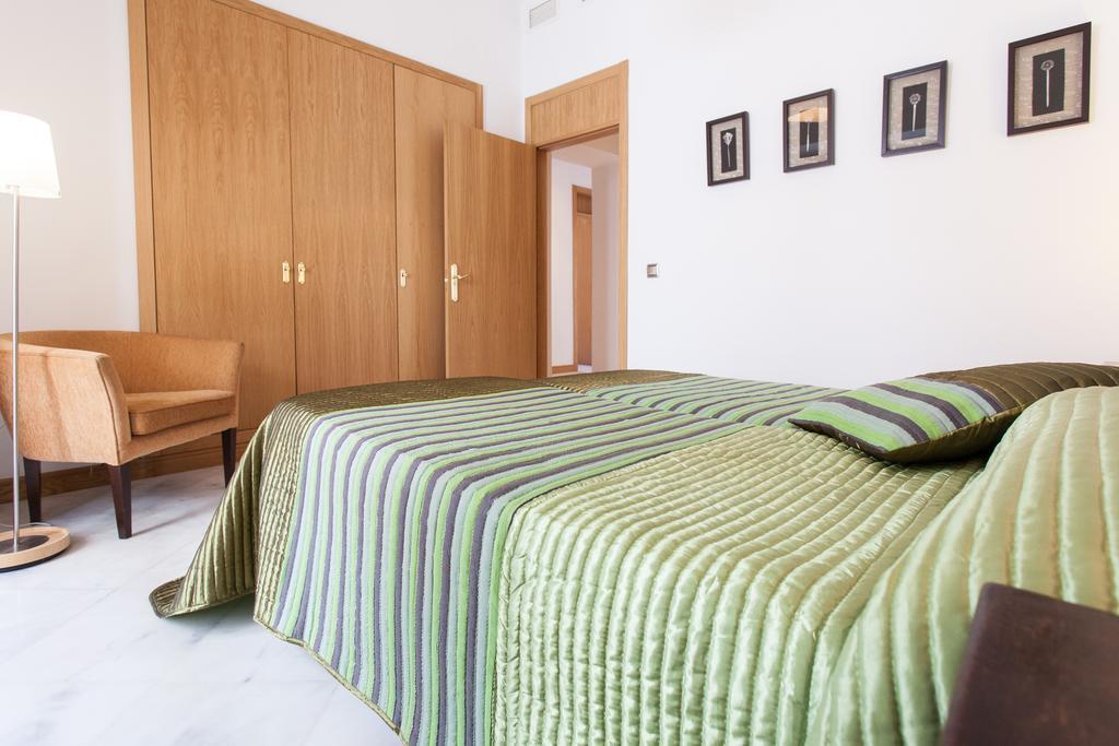 Holi-Rent Castilla Sevilla Exteriör bild