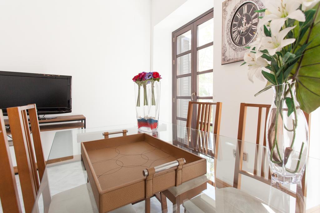 Holi-Rent Castilla Sevilla Exteriör bild