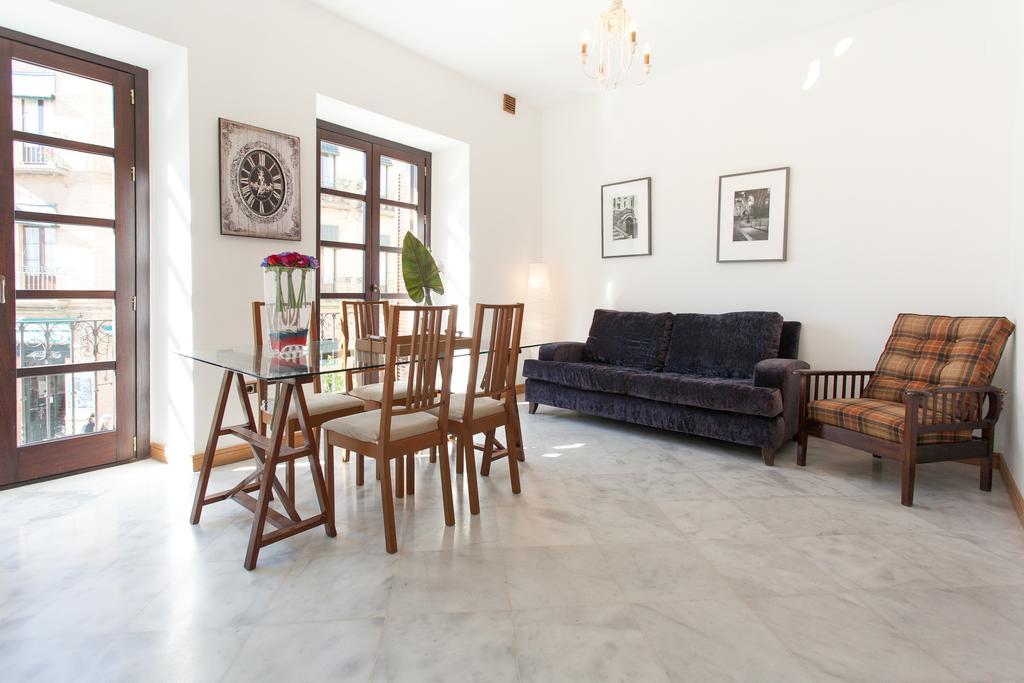 Holi-Rent Castilla Sevilla Exteriör bild